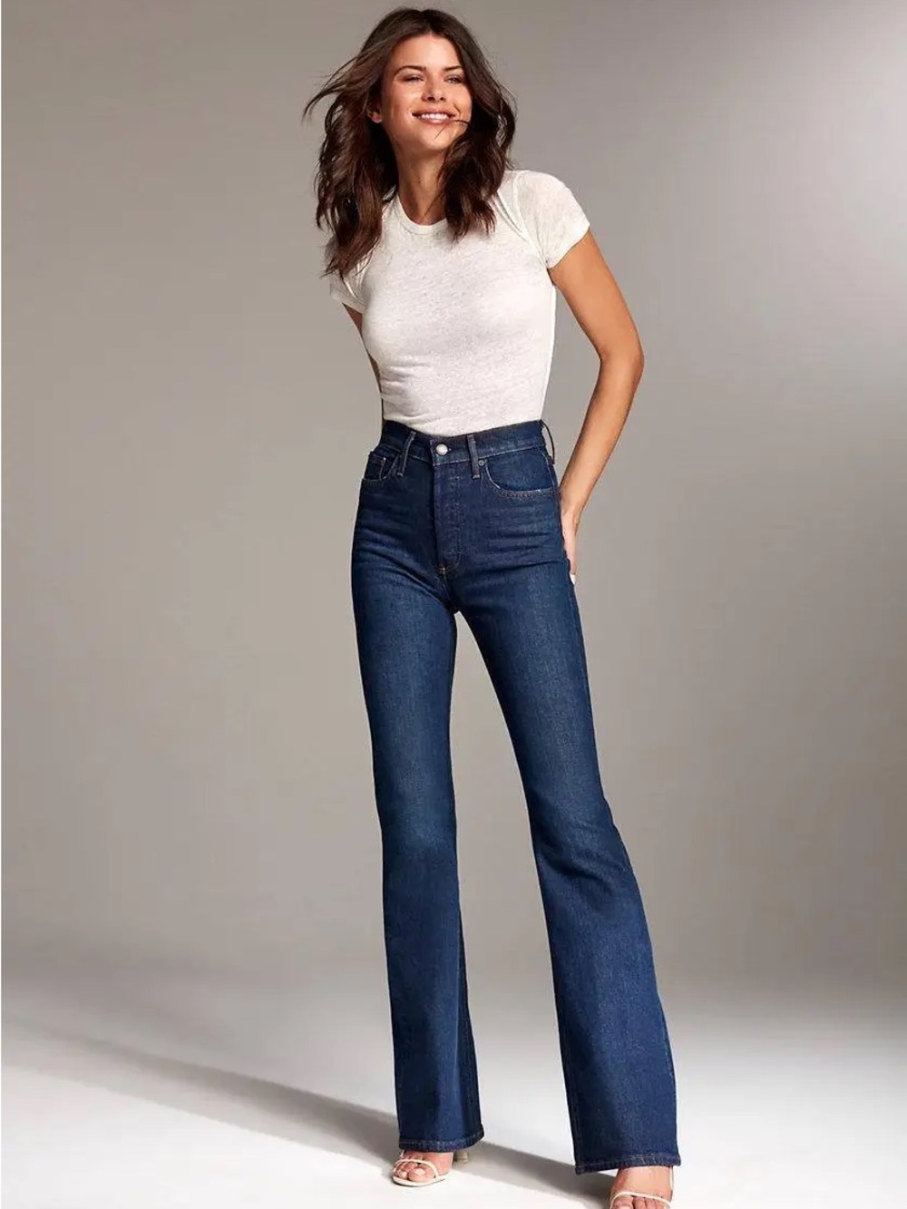 Aritzia Denim Forum 'The Marianne' High-Rise Flare Jeans Size 25